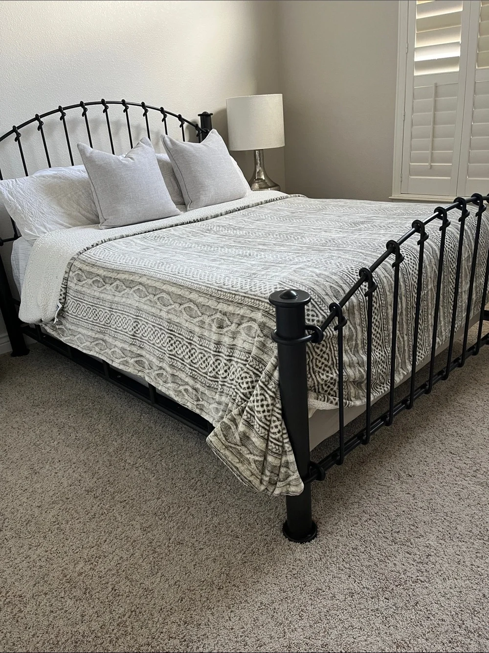 King Size Neutral Gray Patterned Blanket or Comforter